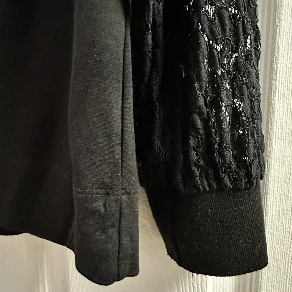 Rose + Olive Lace Sleeve Top - Picture 5 of 6